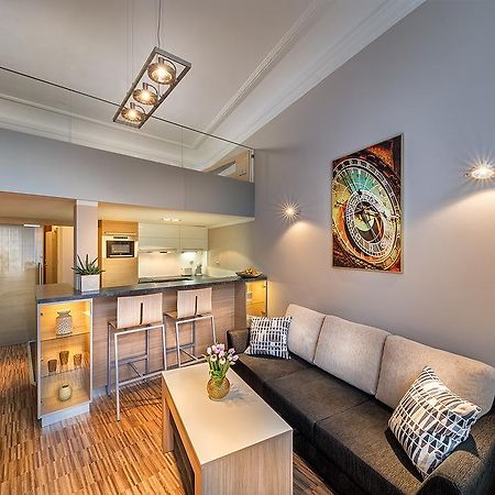 Stylish Apartment In Old Town Прага Экстерьер фото